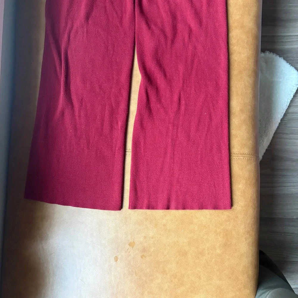 House of Harlow 1960 Ribbed Wide Leg Lounge Pants Burgundy Knit M‎